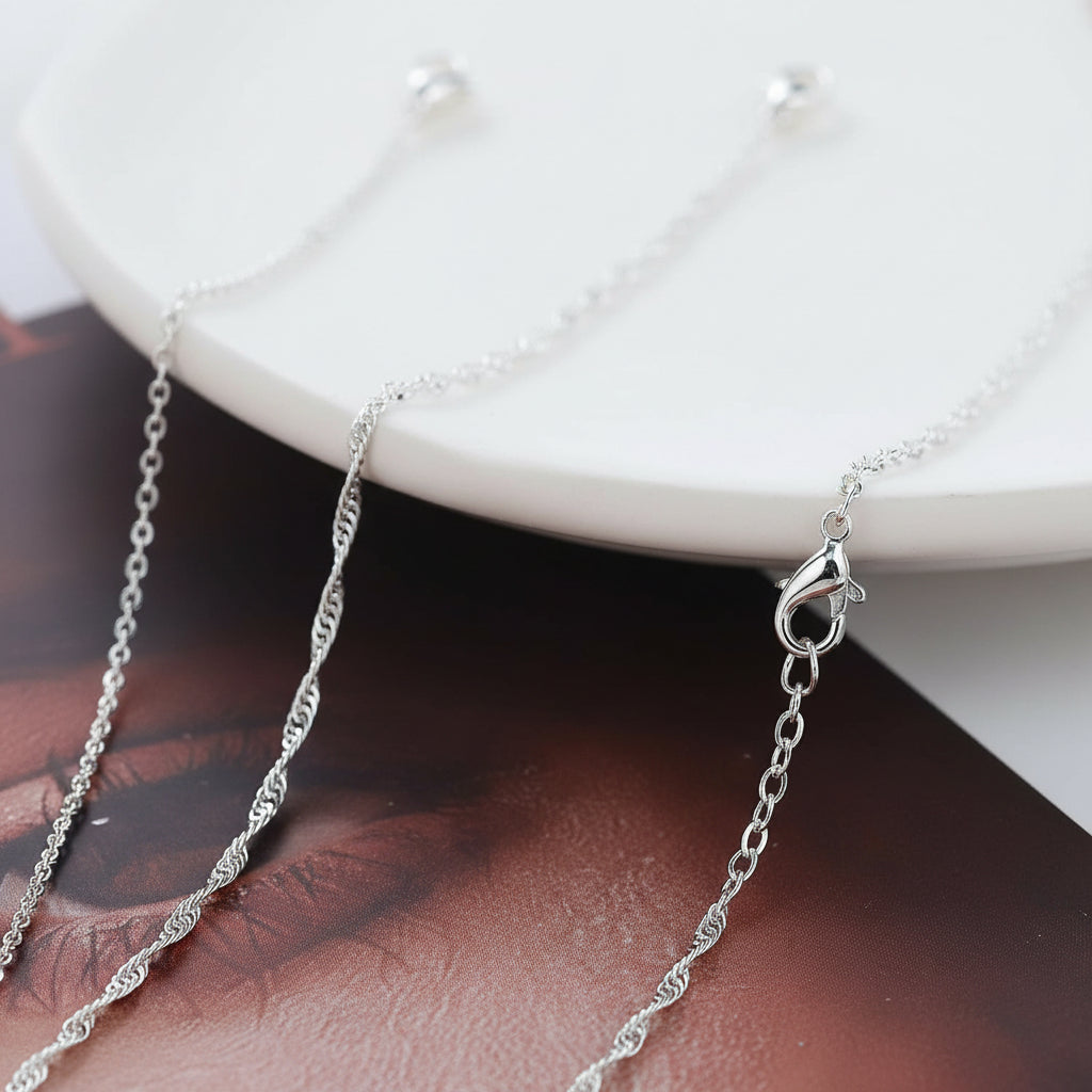 Dainty Gold Chain Necklace